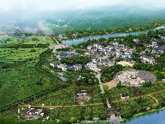 駱文智在審議政府工作報(bào)告時(shí)表示 產(chǎn)業(yè)發(fā)展重穩(wěn)實(shí)體 民生建設(shè)應(yīng)樹(shù)標(biāo)桿