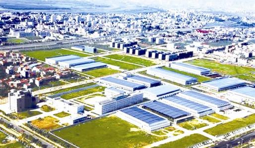2016年，襄陽高新區(qū)營收突破3000億大關(guān)
