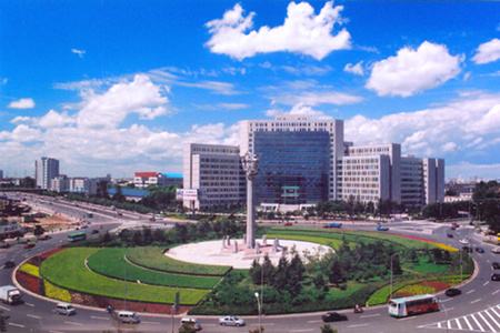 長春經(jīng)開區(qū)：引導(dǎo)企業(yè)擴(kuò)能 推動(dòng)轉(zhuǎn)型升級(jí)