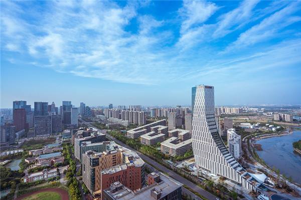 成都高新區(qū)加快推進公園城市建設(shè)